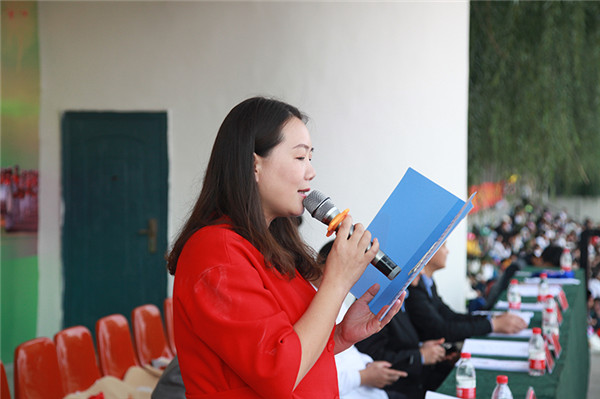 5bce812e88cf0.jpg 14.jpg