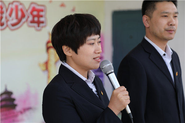 5cecdddc5cd4e.jpg 10.jpg